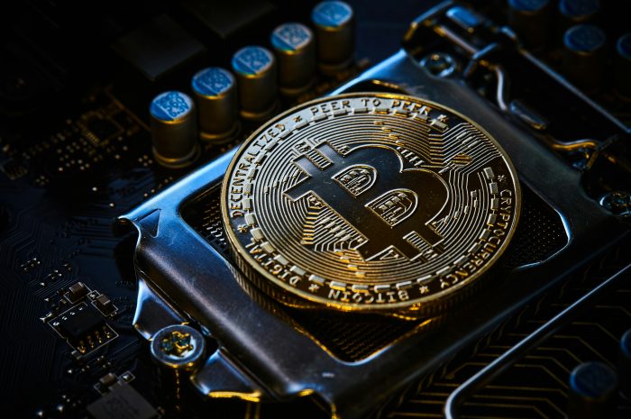 How I Made My First $50 in Bitcoin with Just a Mobile App